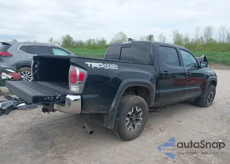 2023 Toyota Tacoma Trd Off Road z USA, uszkodzony, nr VIN 3TMCZ5AN2PM598464